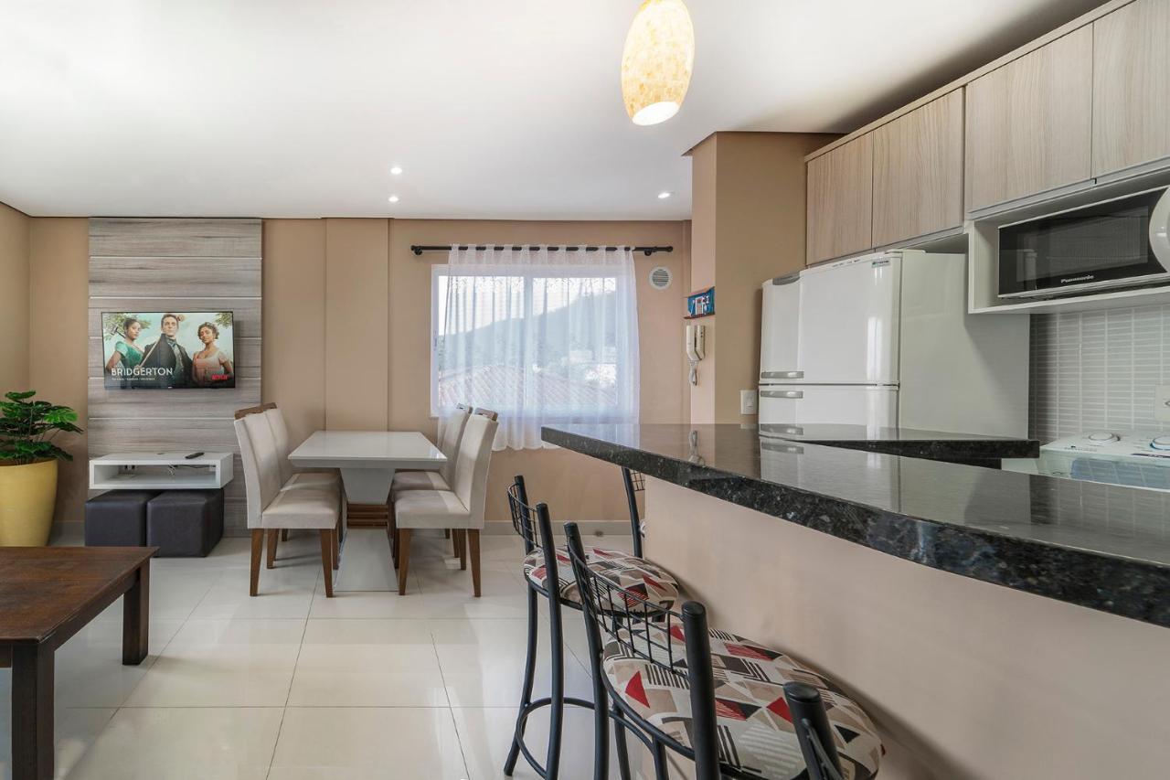 Residencial Edite No Centro De Bombinha Bombinhas Luaran gambar