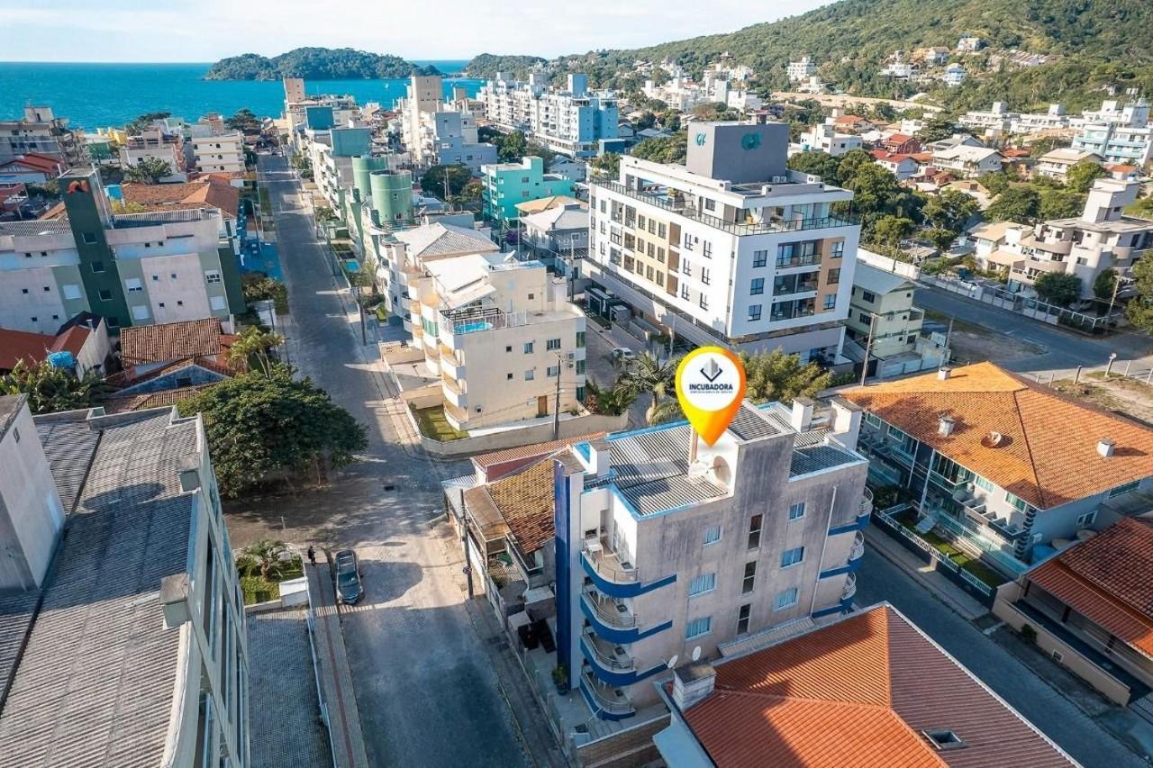 Residencial Edite No Centro De Bombinha Bombinhas Luaran gambar